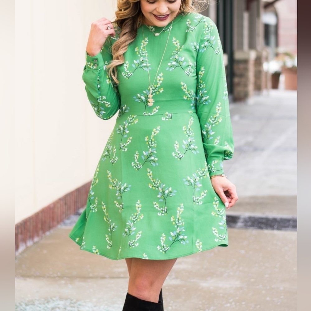 Ann Taylor LOFT Green Floral Flower Branch Flare Long Sleeve Dress Sz 12P